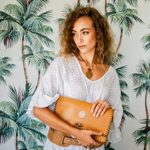 Atelier maroquinerie sac panama
